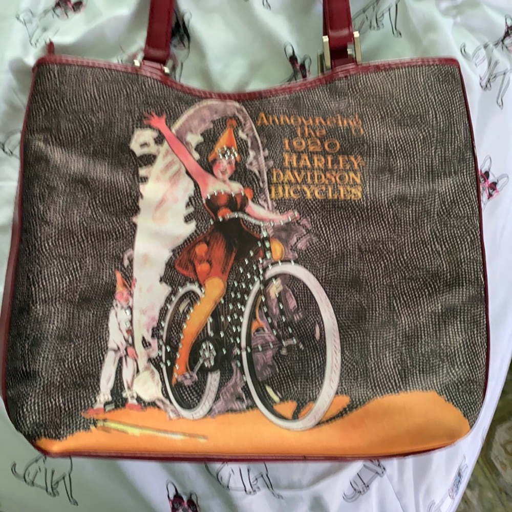 Cute Harley Davidson purse vintage in awsome condition
